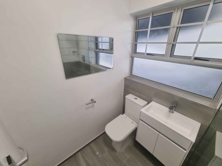 2 Bedroom Property for Sale in Tamboerskloof Western Cape